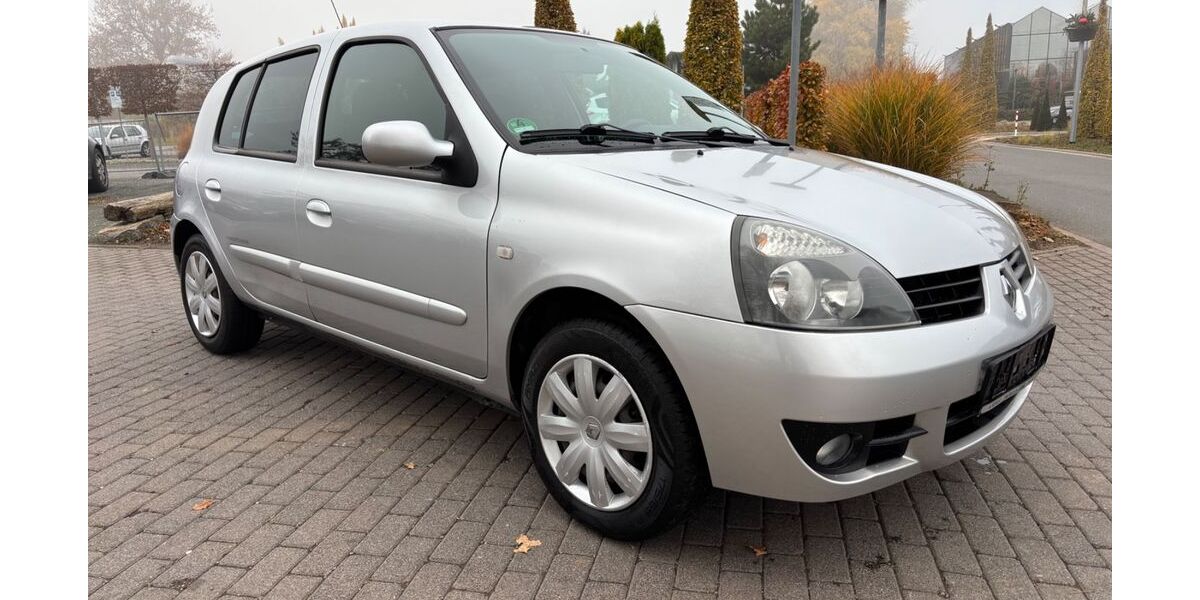 Renault Clio 95.000 km 2.700 &euro; Erfurt 99085