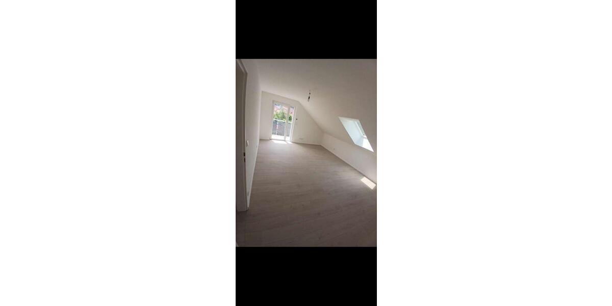 Dachgeschoßwohnung Steinau an der Straße - 3 Zimmer, 70 m&sup2;, 1.050&euro; | Angebot:26595239