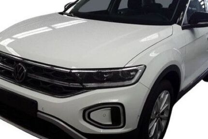 VW T-Roc 7.461 km 26.770 &euro; Passau 94036