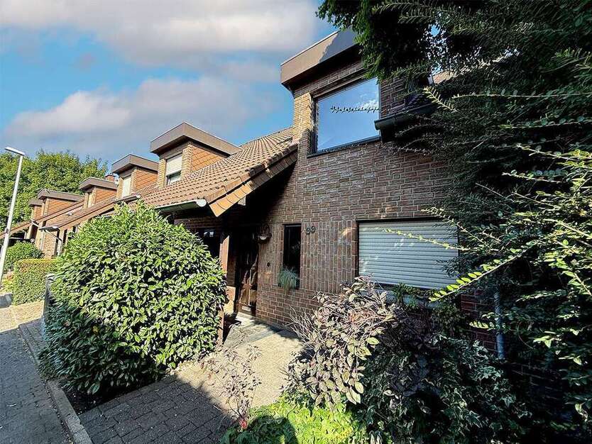 Haus zum Kaufen in Mönchengladbach 385.000 € 107.3 m²