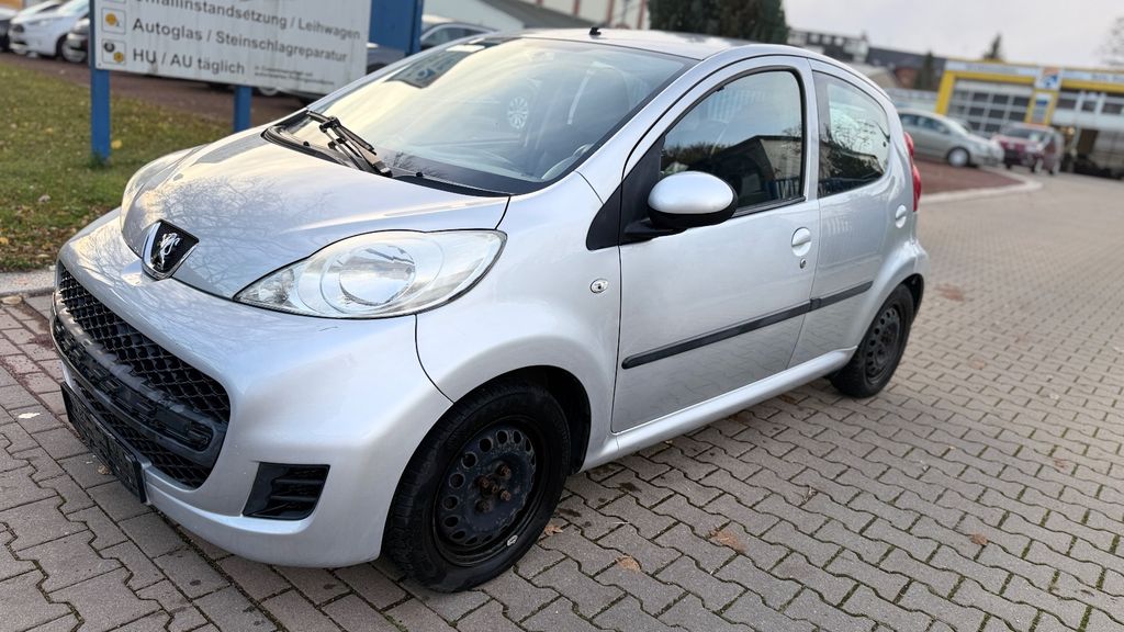 Peugeot 107 93.143 km 2.200 &euro; Chemnitz 09130