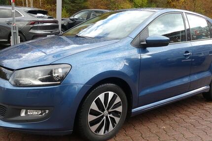 VW Polo 118.100 km 10.990 &euro; Schneeberg 08289