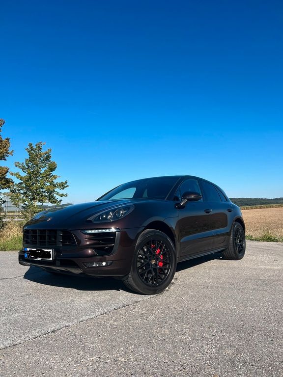 Porsche Macan 115.000 km 34.800 € Ergoldsbach 84061