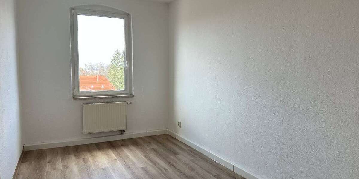 7-Familienhaus mit hoher Mietrendite - Mehrfamilienhaus, Wohnhaus Pößneck | Angebot:25999011
