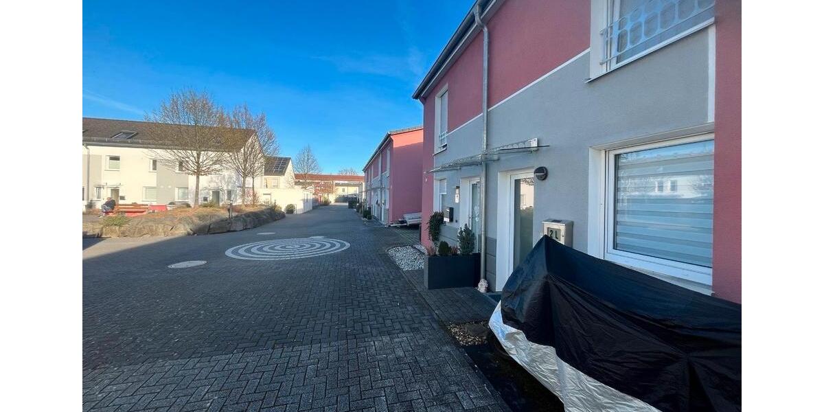 Reihenhaus Kaiserslautern - 3 Zimmer, 81 m&sup2;, 1.000&euro; | Angebot:26323065