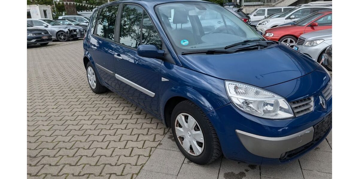 Renault Scenic 200.000 km 2.250 &euro; München 81825