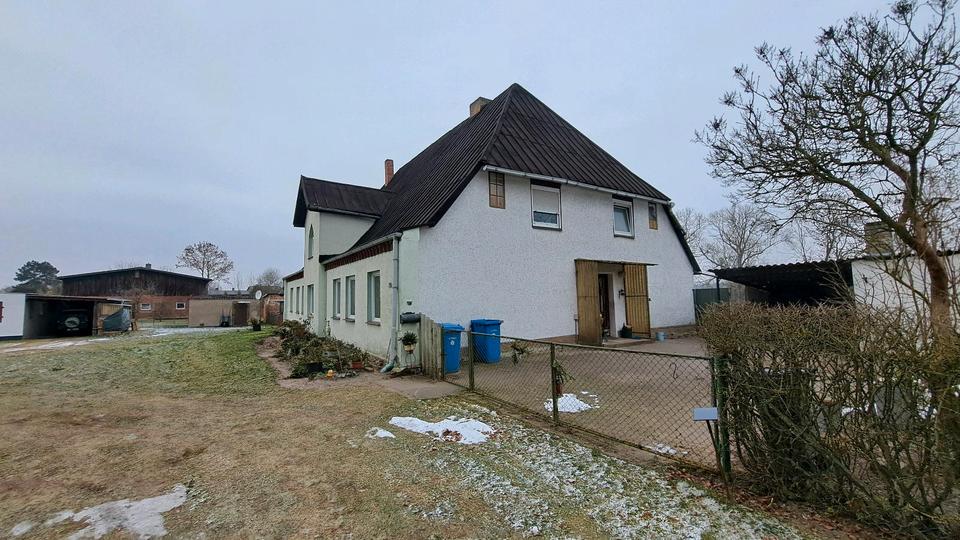 Einfamilienhaus Tribsees - 10 Zimmer, 150 m&sup2;, 80.000&euro; | Angebot:27082856