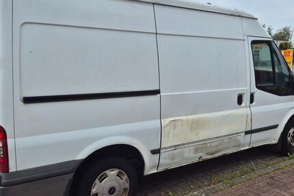 Ford Transit 180.000 km 2.700 &euro; Achim 28832