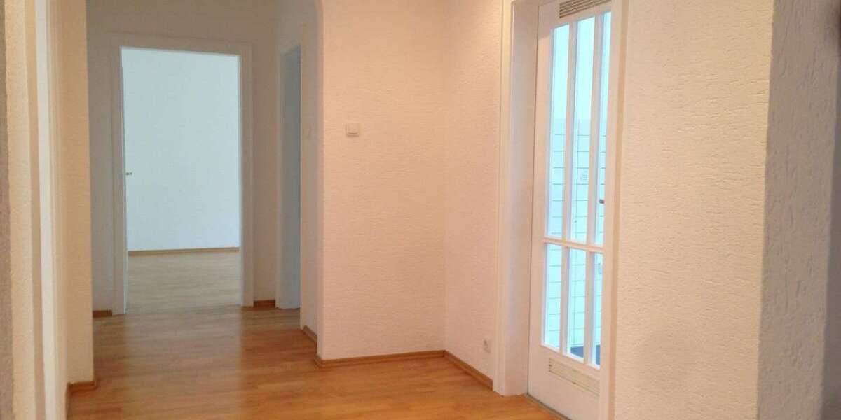 Etagenwohnung Koblenz Horchheim - 4 Zimmer, 120 m&sup2;, 1.250&euro; | Angebot:25401368