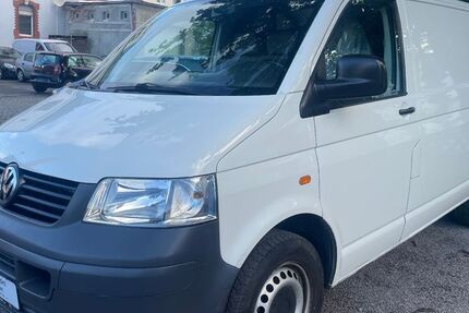 VW T5 Transporter 290.763 km 5.499 € Radebeul 01445