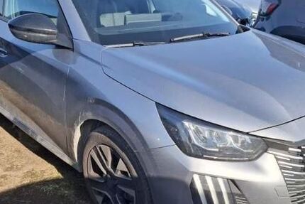 Peugeot 208 22.226 km 15.180 &euro; Rüsselsheim 65428