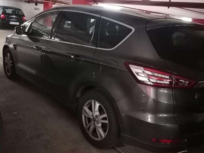 Ford S-Max 140.000 km 17.000 € Norderstedt 22850