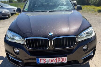 BMW X5 320.000 km 15.950 &euro; Moosburg 85368