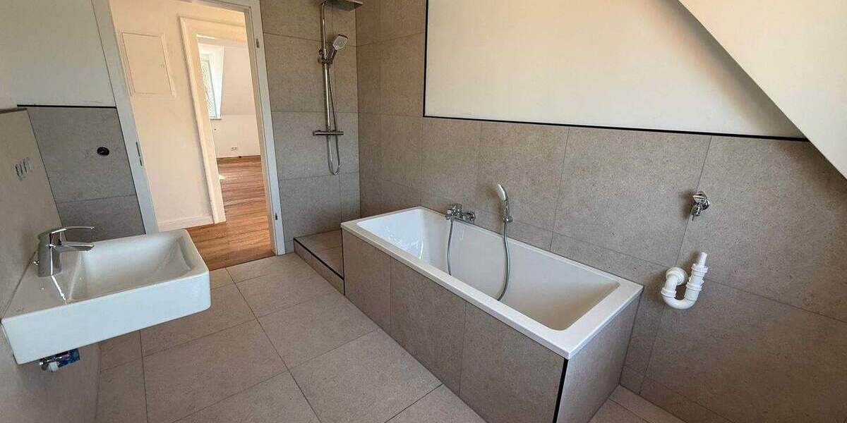 Etagenwohnung Neustadt an der Aisch Neustadt - 4 Zimmer, 295.000&euro; | Angebot:26308350