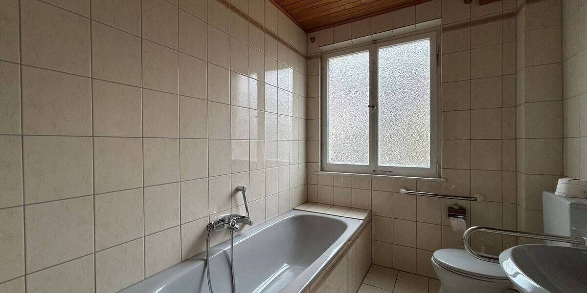 Doppelhaushälfte Herzogenaurach - 6 Zimmer, 104 m&sup2;, 394.000&euro; | Angebot:26583808