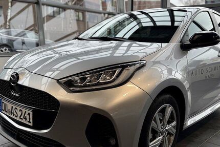 Mazda 2 Hybrid 5.200 km 25.995 &euro; Duisburg 47166