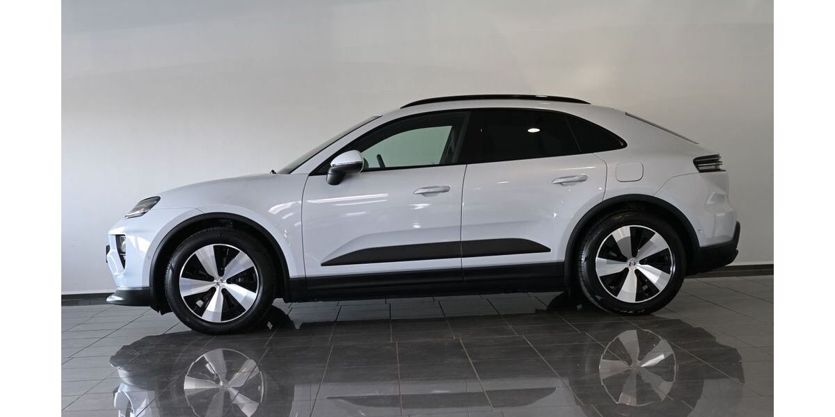 Porsche Macan 6.846 km 69.950 &euro; Paderborn 33100