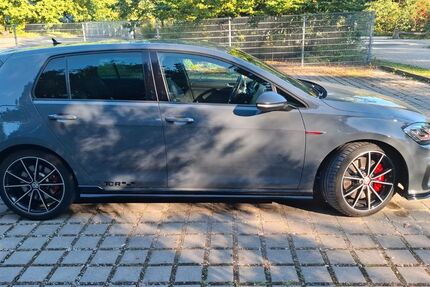 VW Golf 55.819 km 26.499 € Pilsach 92367