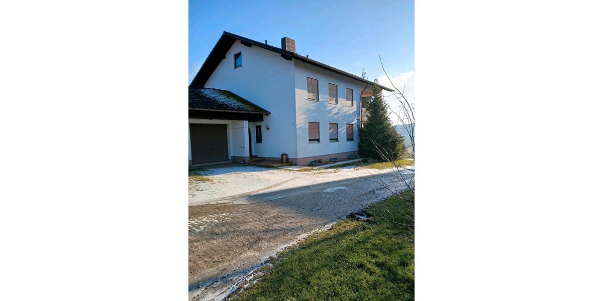 Einfamilienhaus Frontenhausen - 4 Zimmer, 160 m&sup2;, 900&euro; | Angebot:24631596