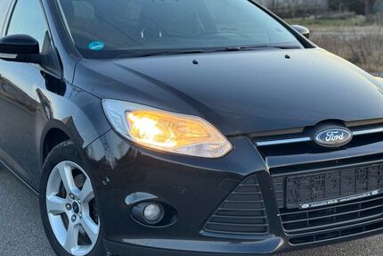 Ford Focus 270.000 km 1.999 &euro; Postbauer-Heng 92353