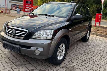 Kia Sorento 196.000 km 2.600 € Dresden 01187