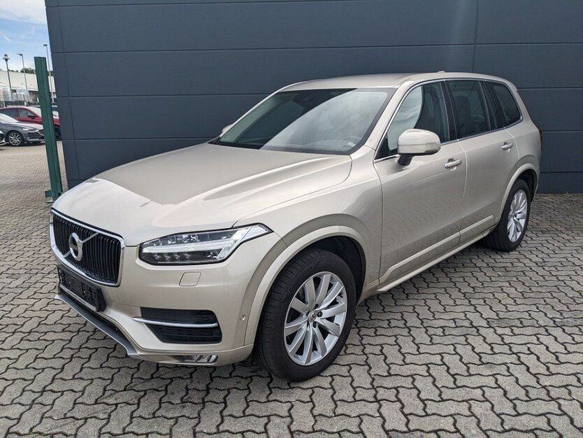 XC90