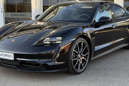 Porsche Taycan 11.790 km 74.490 € Trossingen 78647