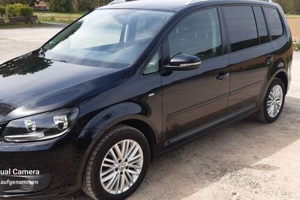 VW Touran 191.000 km 9.500 &euro; Eußenheim 97776