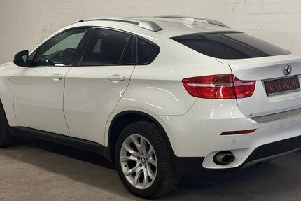 BMW X6 235.116 km 13.300 &euro; Düsseldorf 40468