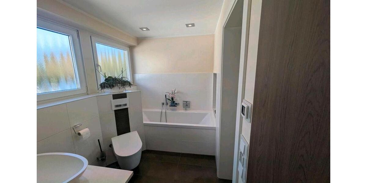 Doppelhaushälfte Neubiberg - 4 Zimmer, 135 m&sup2;, 899.500&euro; | Angebot:27629068