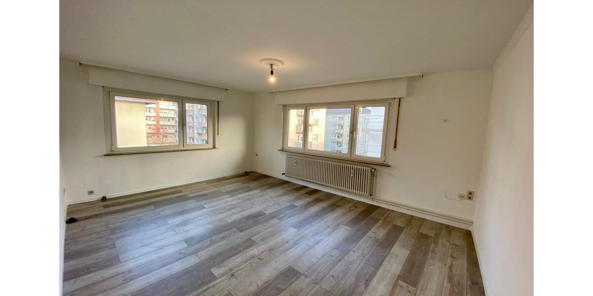 Etagenwohnung Pforzheim - 3 Zimmer, 84 m&sup2;, 800&euro; | Angebot:26678675