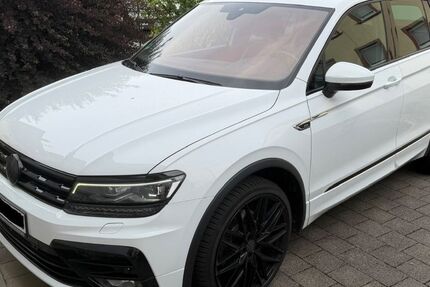VW Tiguan 129.200 km 21.250 &euro; Kandel 76870