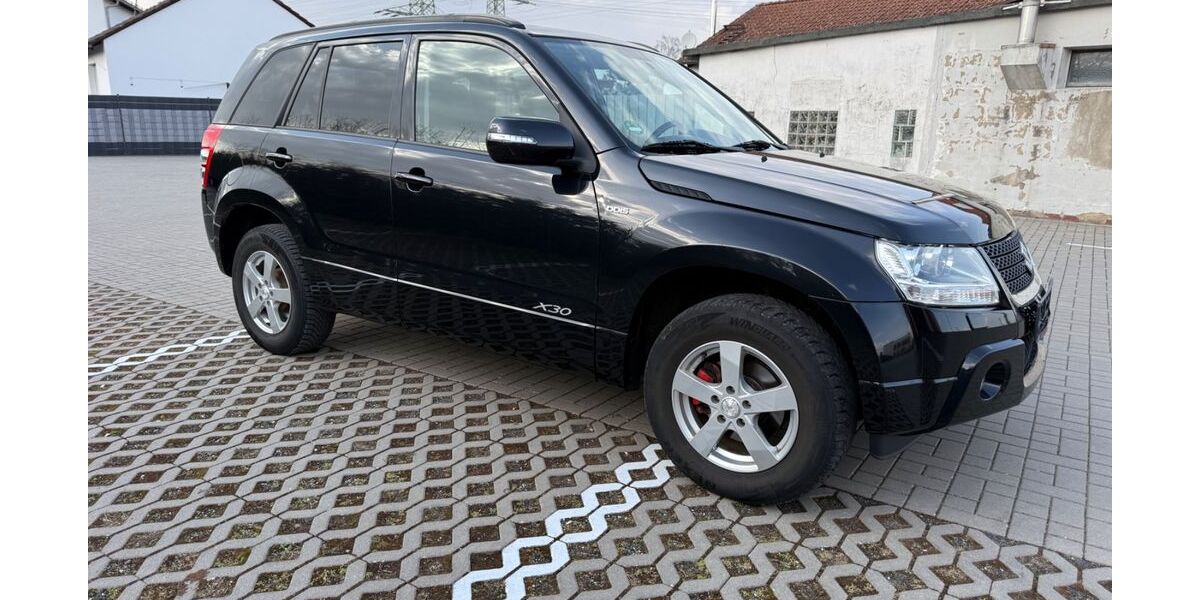 Suzuki Grand Vitara 174.300 km 6.900 &euro; Neumarkt i.d.OPf. 92318