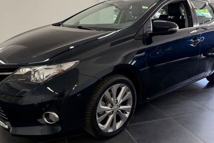 Toyota Auris 60.500 km 12.900 &euro; Stolberg 52224