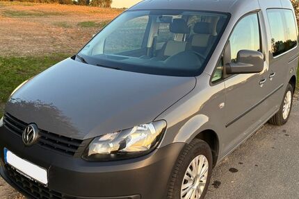 VW Caddy 164.000 km 6.500 € Osdorf 24251