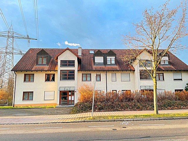 Dachgeschoßwohnung Lörrach - 1.5 Zimmer, 53 m&sup2;, 214.900&euro; | Angebot:26366390