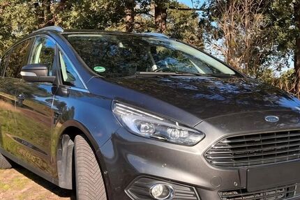 Ford S-Max 105.000 km 17.599 &euro; Lohne 49393