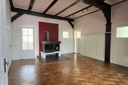 Wohnung Uelzen - 5 Zimmer, 145 m&sup2;, 1.000&euro; | Angebot:27318574