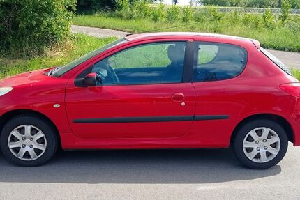 Peugeot 206 124.000 km 650 &euro; Karlsbad 76307