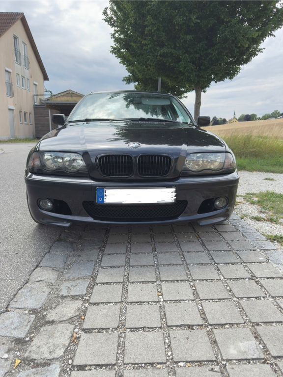 320