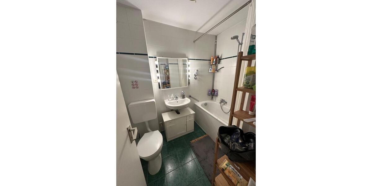 Dachgeschoßwohnung München Pasing-Obermenzing - 1 Zimmer, 15 m&sup2;, 720&euro; | Angebot:26658355