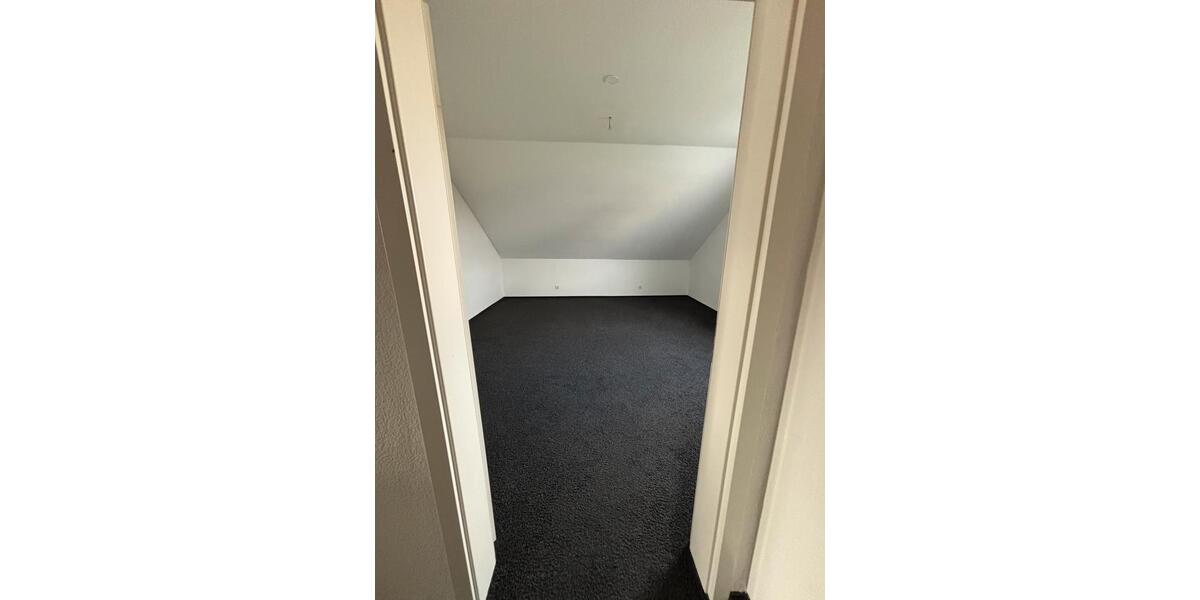 Etagenwohnung Rees - 7 Zimmer, 120 m&sup2;, 1.020&euro; | Angebot:24741288