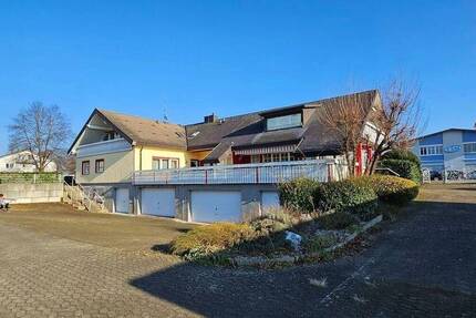 Wohn- und Geschäftshaus mit Potenzial im Gewerbegebiet Merdingen 1 zimmer