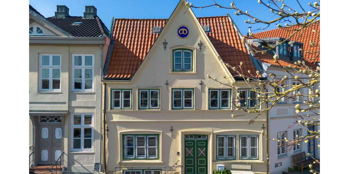 Einfamilienhaus Glückstadt - 6 Zimmer, 249 m&sup2;, 635.000&euro; | Angebot:26384364