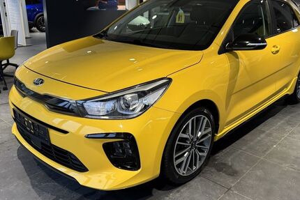 Kia Rio 81.681 km 12.300 &euro; Döbeln 04720