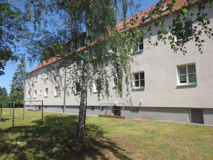 Wohnung zum Mieten in Brandenburg an der Havel 278,92 € 42.91 m² 2 zimmer