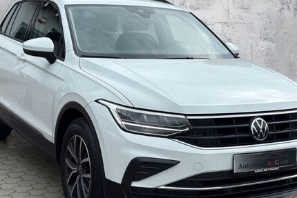 VW Tiguan 53.100 km 22.900 &euro; Eisenberg 07607