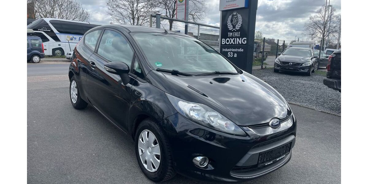 Ford Fiesta 190.000 km 2.500 &euro; Wesseling - Köln 50389