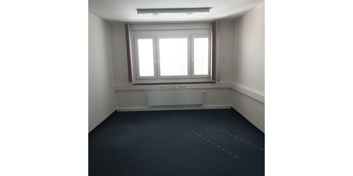 Gewerbeobjekt Hörselberg-Hainich Hainich - 500&euro; | Angebot:18250247