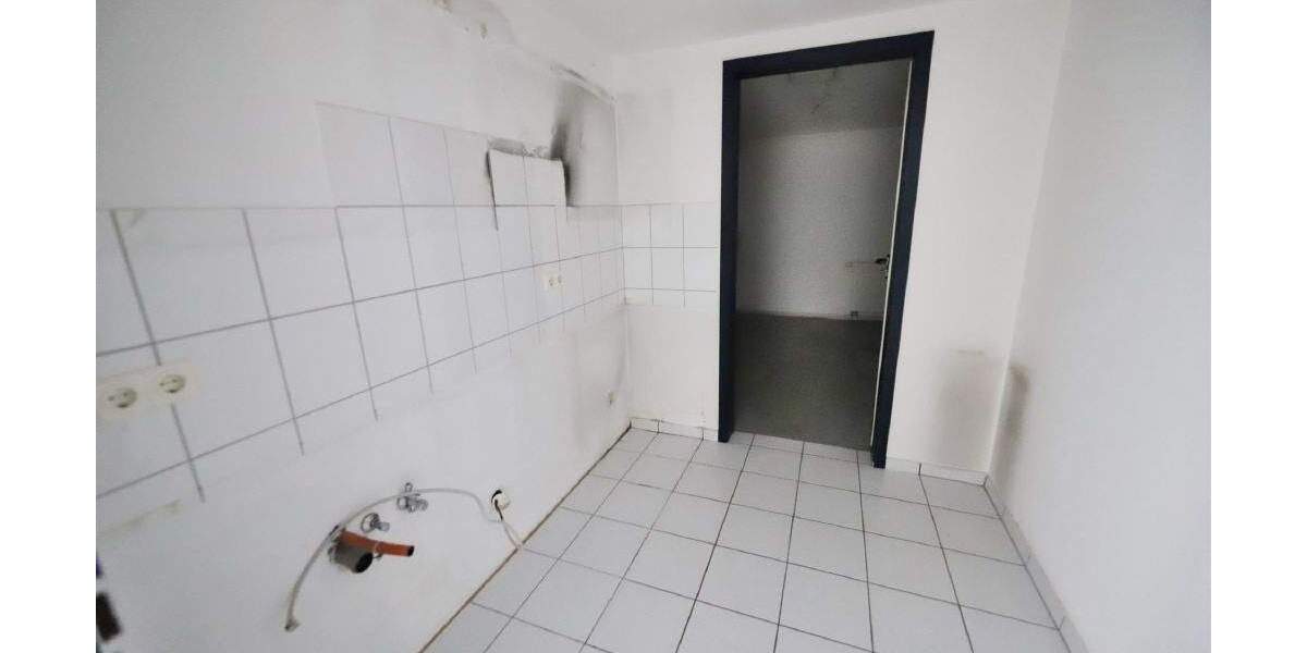 Gewerbeobjekt Lage - 8 Zimmer, 379.900&euro; | Angebot:25689543